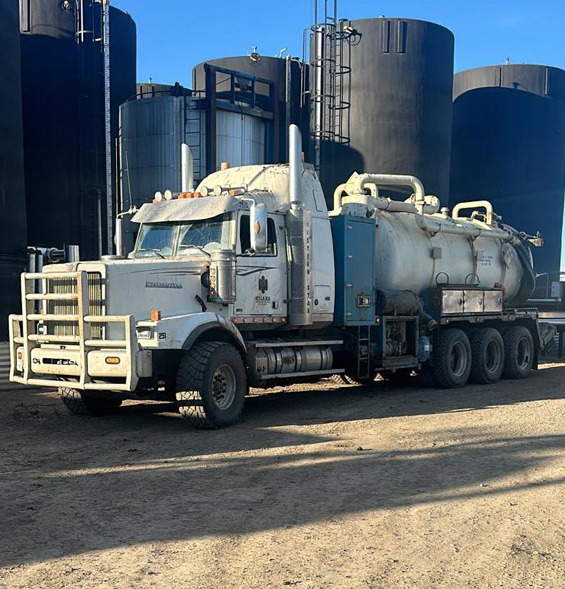 vac-truck-3